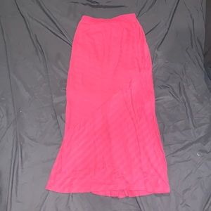 A women’s nice pink striped maxi skirt . Size xs. A Stem design